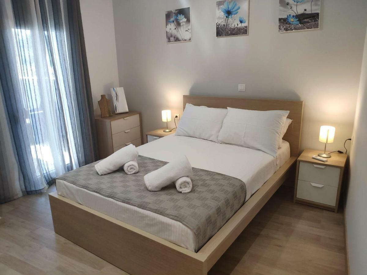 Neva Apartments By The Beach Makriyialós Ngoại thất bức ảnh